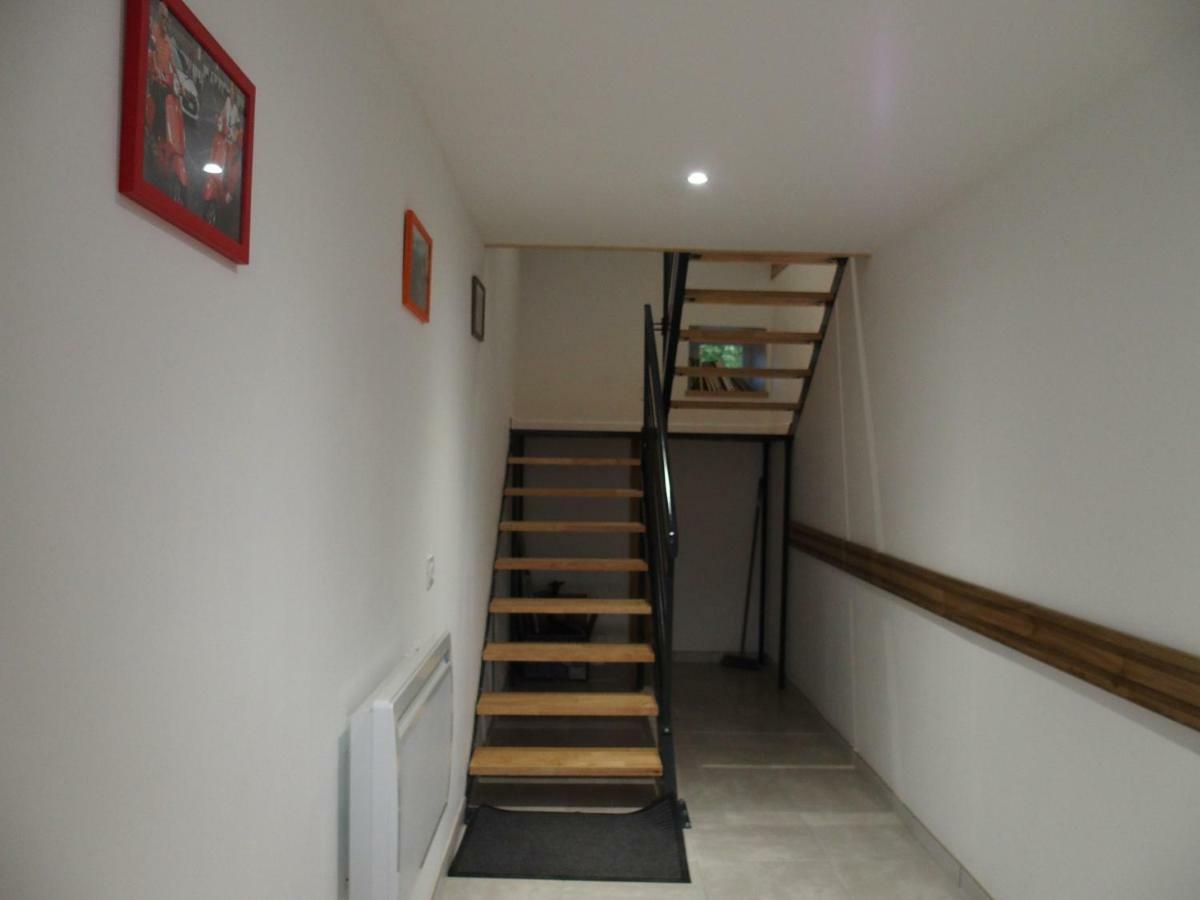 Appartement Gît' de Pom' à Saint-Romain-de-Lerps Extérieur photo